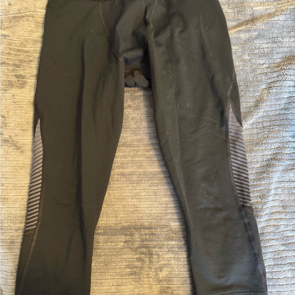 Under Armour Black Men's compression bottoms